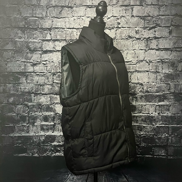 Old Navy Vest - Picture 3 of 5